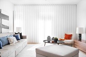 JOIVY Elegant 1-BR Apartment in Perfect Centre