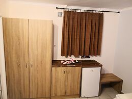 Roseclub Apartments