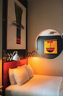 The Metro Hotel