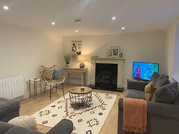 Traditional Farm House in the Old Head of Kinsale