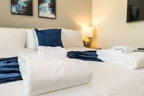 Grand 8BD Villa With Themed Rooms and Game Room! Close to Disney! #8ws