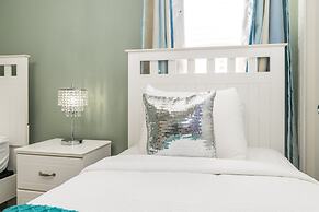 Grand 8BD Villa With Themed Rooms and Game Room! Close to Disney! #8ws