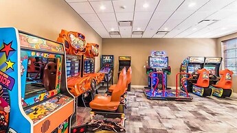 Grand 8BD Villa With Themed Rooms and Game Room! Close to Disney! #8ws