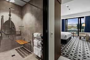 Holiday Inn Queenstown Remarkables Park by IHG