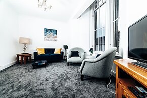 Princes Street Apartment