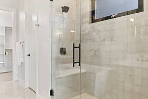 Pitch Perfect by RedAwning