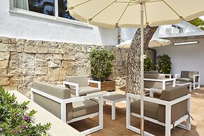 Universal Hotel Laguna