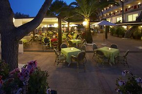 Universal Hotel Laguna