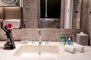 Grand Bay Hotel Chengdu