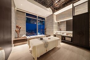 Grand Bay Hotel Chengdu