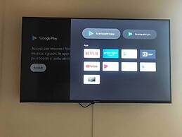 Stylish Luxury Loft Sleeps 4 San Gimignano Tuscany