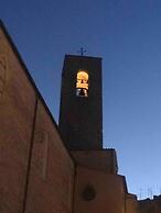 Stylish Luxury Loft Sleeps 4 San Gimignano Tuscany