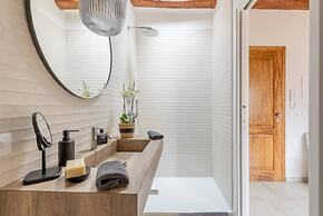 Stylish Luxury Loft Sleeps 4 San Gimignano Tuscany