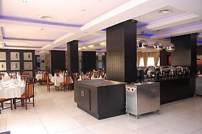 Owu Crown Luxury Hotel Ibadan