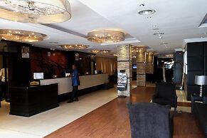 Owu Crown Luxury Hotel Ibadan