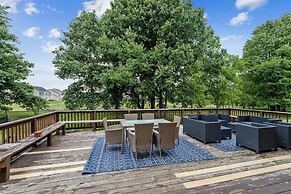 Incredibly Spacious Carmel Home With Fully Equipped Kitchen - 4700 Sq 