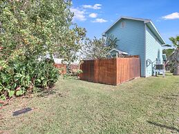 Fisherman's Inn 2 Bedroom Home by RedAwning