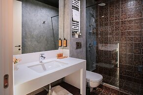 Tbilisee Hotel