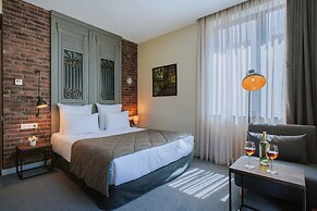 Tbilisee Hotel