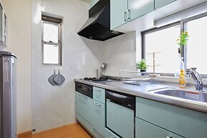 Urban City Hyakunincho