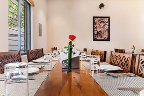 Sterling Arunai Anantha