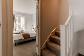 South Kensington Apartments