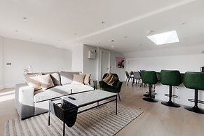 South Kensington Apartments