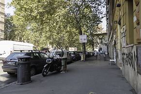 TIBERINA APARTMENTS - ROME TRASTEVERE