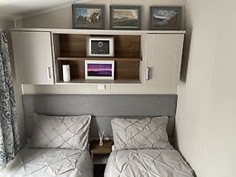 Beautiful 2 Bedroom Lodge With Stunning Views