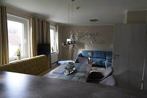 Ferienwohnung 2.OG.Links