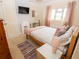 6 Heytesbury Road