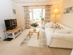 6 Heytesbury Road