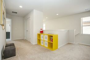 Saltwater Pool Private Pool Luxury Home! 6 Bedroom Home by RedAwning