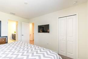 Bring The Whole Family Gate 9 Bedroom 5 Bath 9 Villa by Redawning