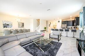 Bring The Whole Family Gate 9 Bedroom 5 Bath 9 Villa by Redawning