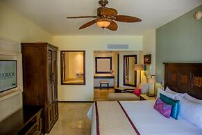 2 Bedroom Suites With Kitchen at Casa Dorada - Resort Amenities, Pools