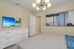 Amazing Game Room Your Kids Will Love! 7 Bedroom Villa by RedAwning