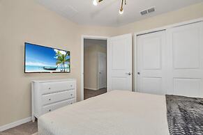 Amazing Game Room Your Kids Will Love! 7 Bedroom Villa by RedAwning