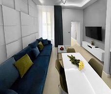 Starowiślna 41-43 by PI Apartments