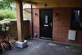 The View, Charming 2-bed Apartment in Shaftesbury,