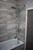 The View, Charming 2-bed Apartment in Shaftesbury,