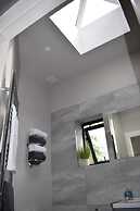 The View, Charming 2-bed Apartment in Shaftesbury,