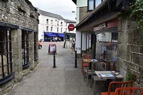 The View, Charming 2-bed Apartment in Shaftesbury,