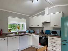 Hollicarrs Sunflower Lodge