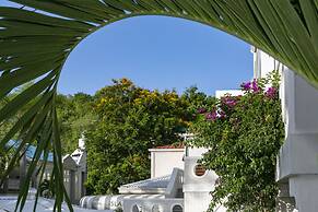 Wharfside Village Hotel