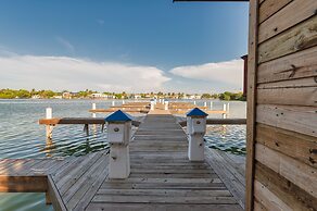 Hotel and Dive Center Roatan Yacht Club