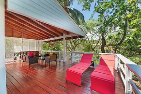 Hotel and Dive Center Roatan Yacht Club