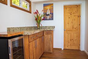 Hotel and Dive Center Roatan Yacht Club