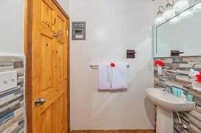 Hotel and Dive Center Roatan Yacht Club