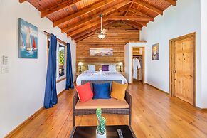 Hotel and Dive Center Roatan Yacht Club